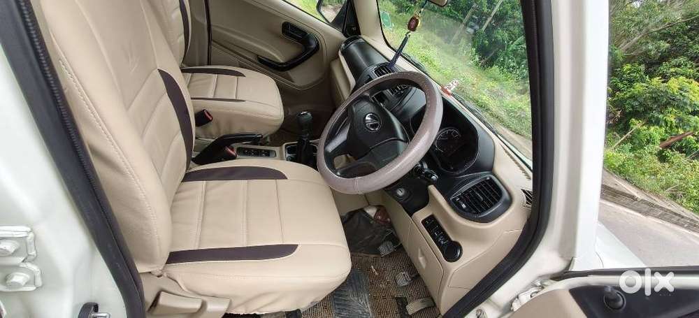 Mahindra Bolero Neo 1.5 N4, 2021, Diesel