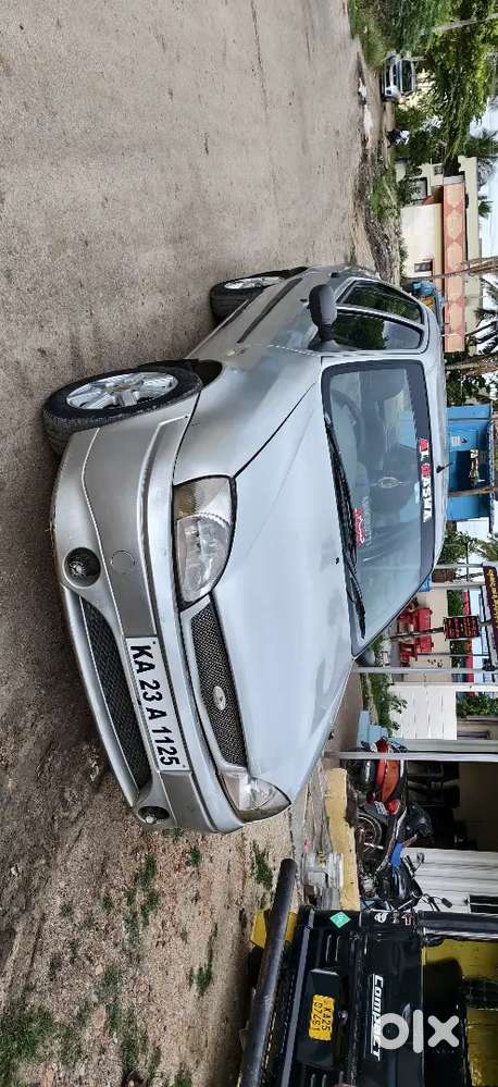 Ford Ikon 1.3 Diesel 2003