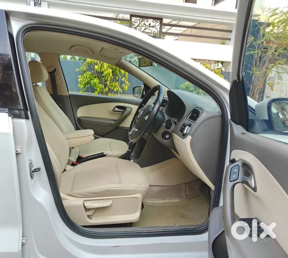Volkswagen Vento Petrol Highline At, 2014, Petrol