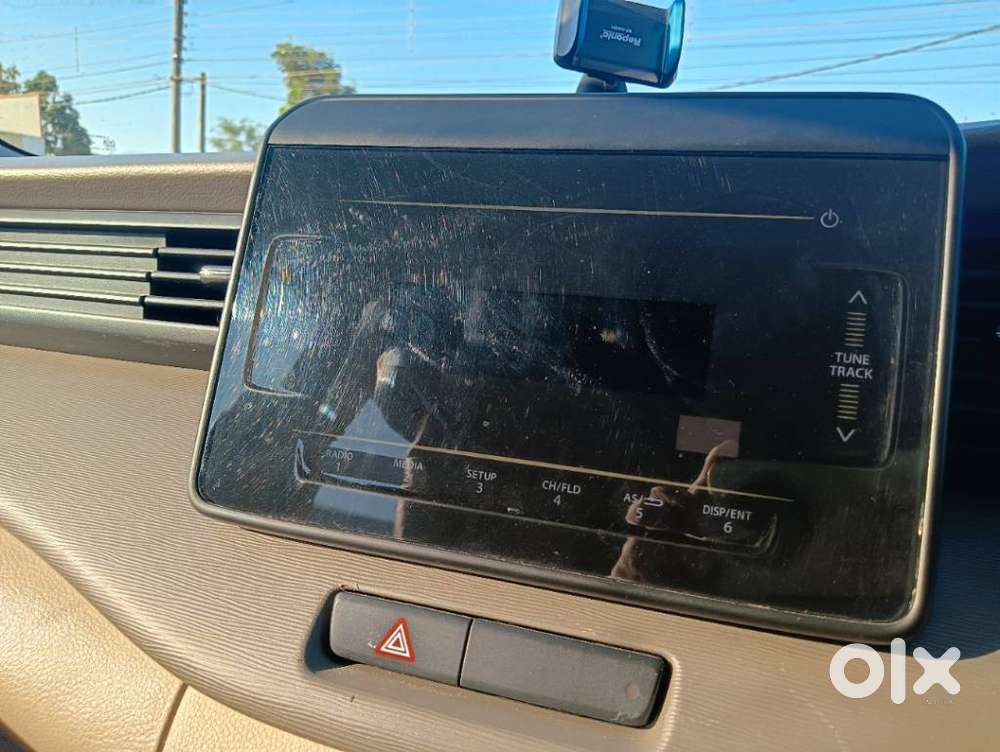 Maruti Suzuki Ertiga 1.5 Vxi, 2024, Petrol