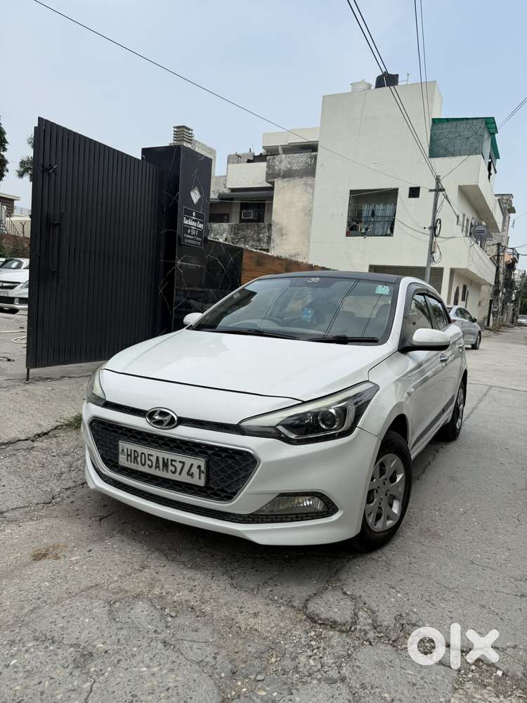 Hyundai I20 Sportz 1.2 Bs-iv, 2015, Petrol