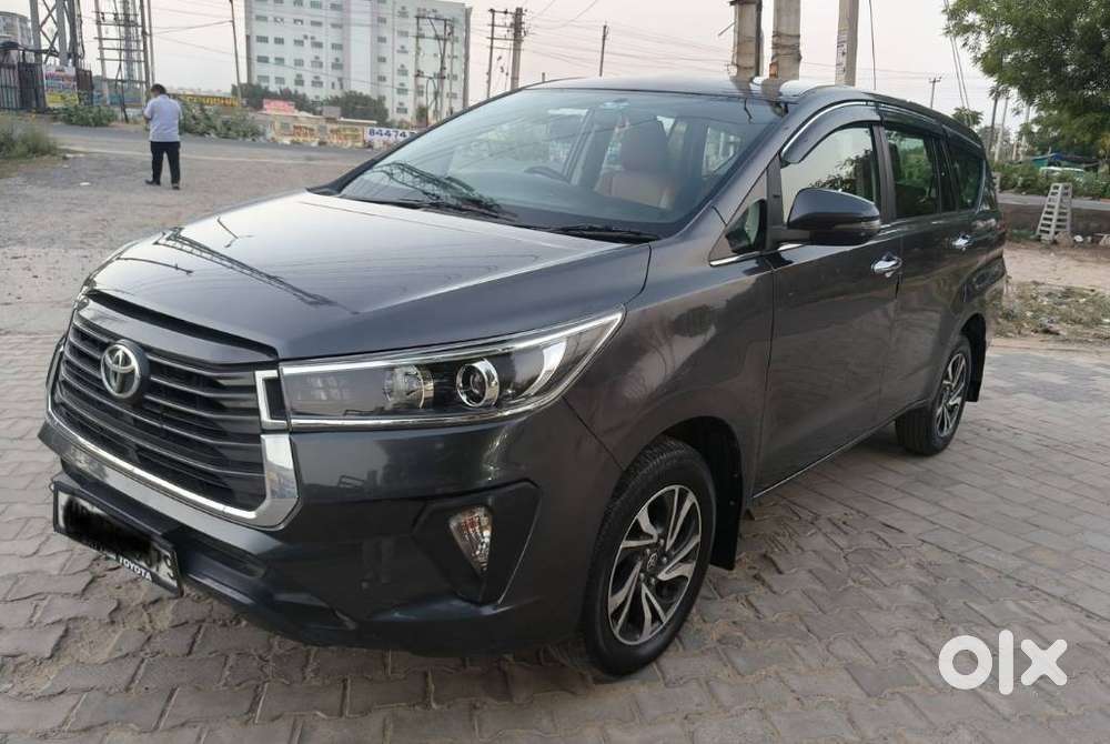 Toyota Innova Crysta [2020-ongoing] 2.4 Vx 8 Str, 2021, Diesel