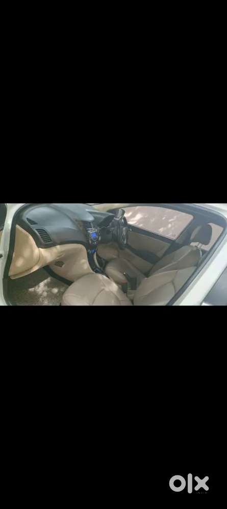 Hyundai Verna 1.6 Sx Crdi (o) At, 2013, Diesel