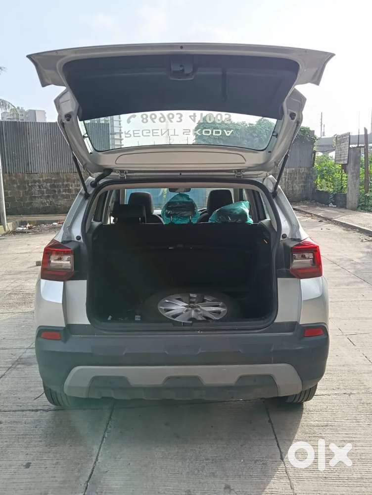 Skoda Kylaq Signature At, 2026, Petrol