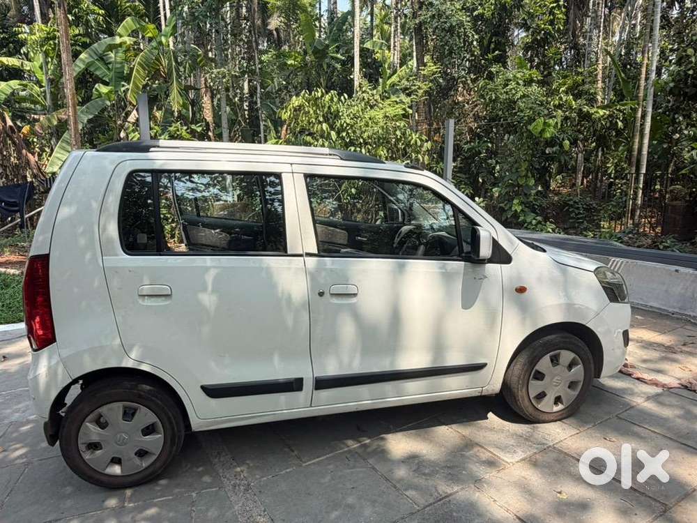 Maruti Suzuki Wagon R 2015 Petrol Well Maintained(family Driven)
