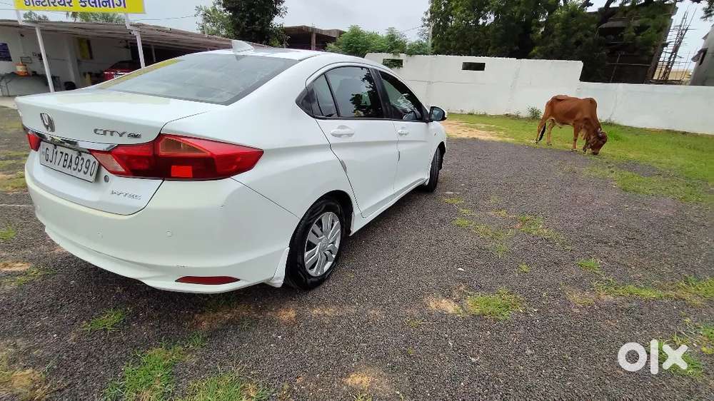 Honda City Petrol+cng Entry Manual 2nd Owner 2016