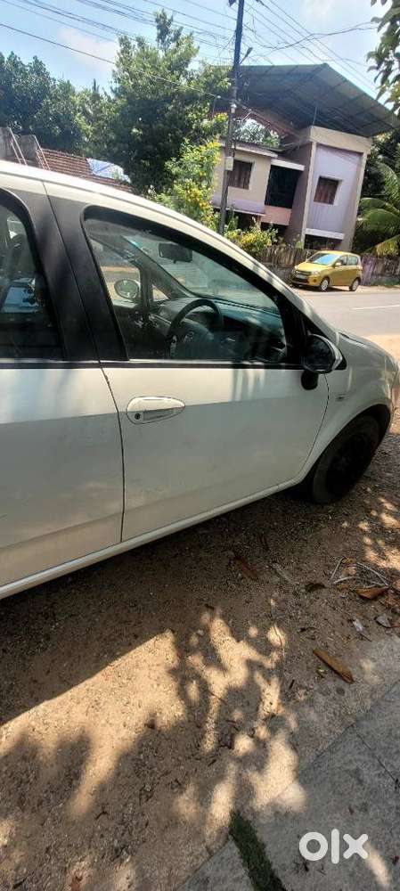 Fiat Linea Dynamic 1.3 L Advanced Multijet Diesel, 2014, Diesel