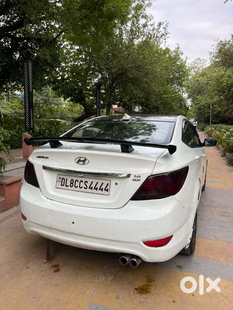 Hyundai Verna Fluidic 2012