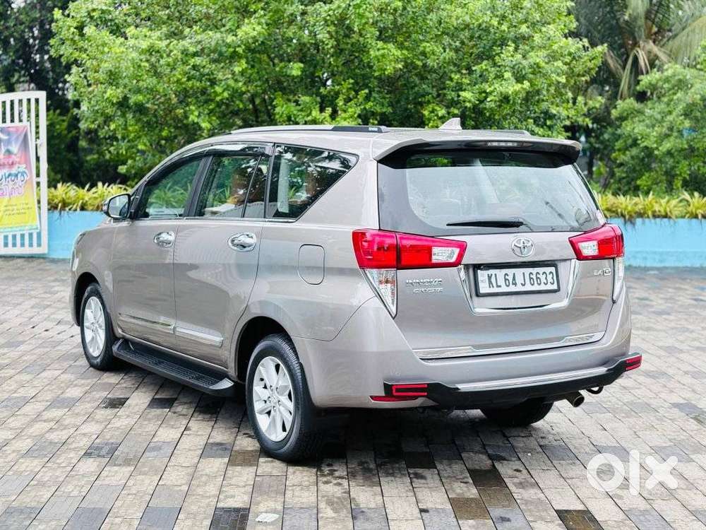 Toyota Innova Crysta 2.4 Gx Limited Edition At 7 Str, 2020, Diesel