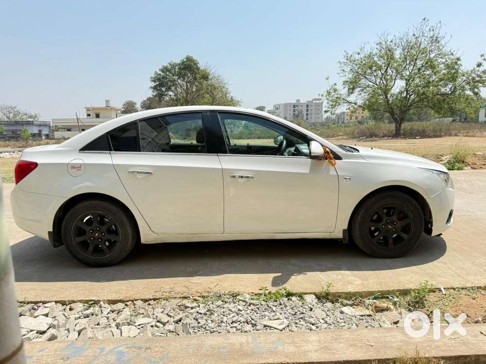 Chevrolet Cruze 2011 Diesel Well Maintained