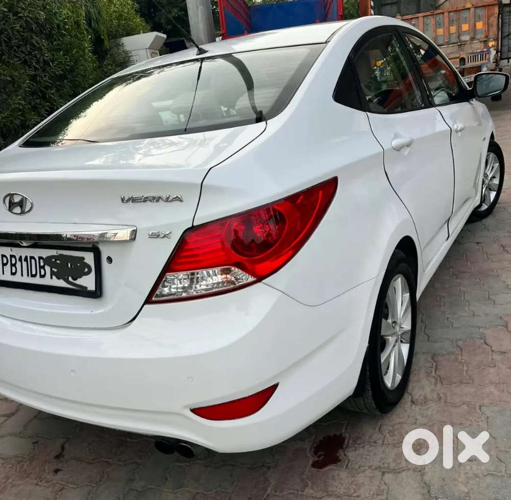 Hyundai Verna 1.6 Crdi Sx 2012