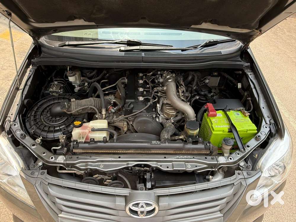 Toyota Innova 2.5 G (diesel) 8 Seater, 2013, Diesel