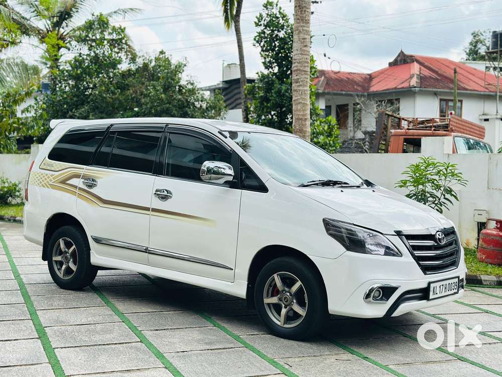 Toyota Innova 2.5 G (diesel) 7 Seater, 2011, Diesel