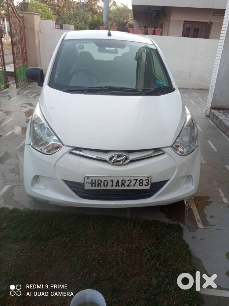 Advocate Driven Single Hand White Car