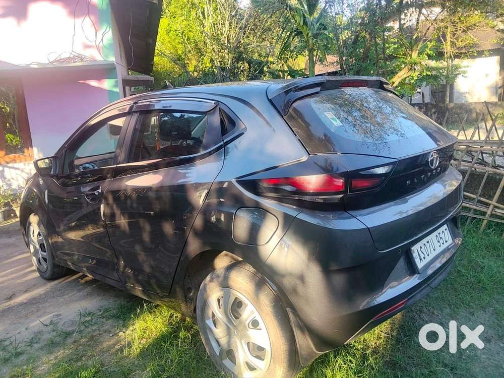 Tata Altroz 2022 Petrol Well Maintained