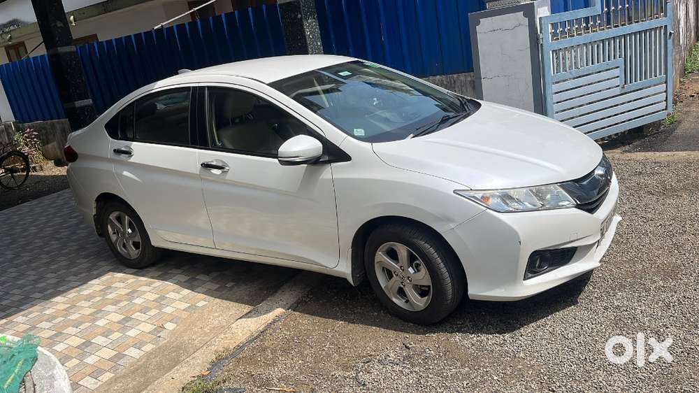 Single Use Short Drive Well Maintained Honda City For Sale
