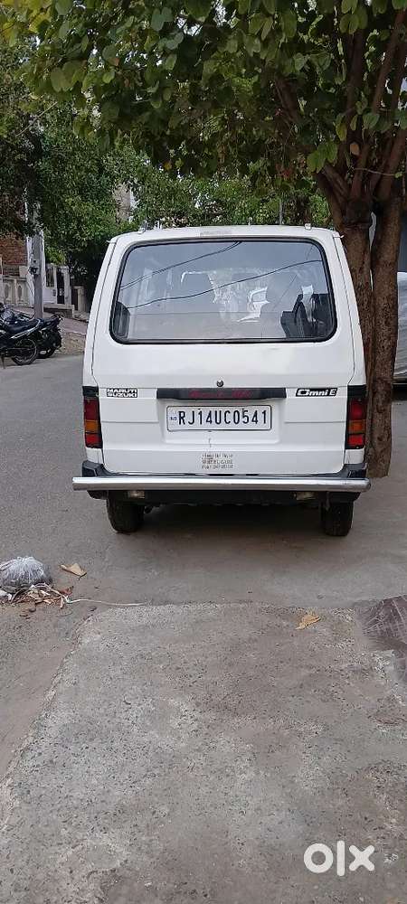 Maruti Suzuki Omni 2011