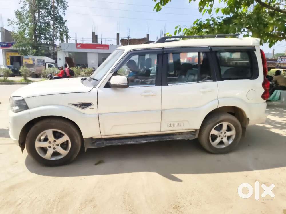 Mahindra Scorpio, 2017, Diesel