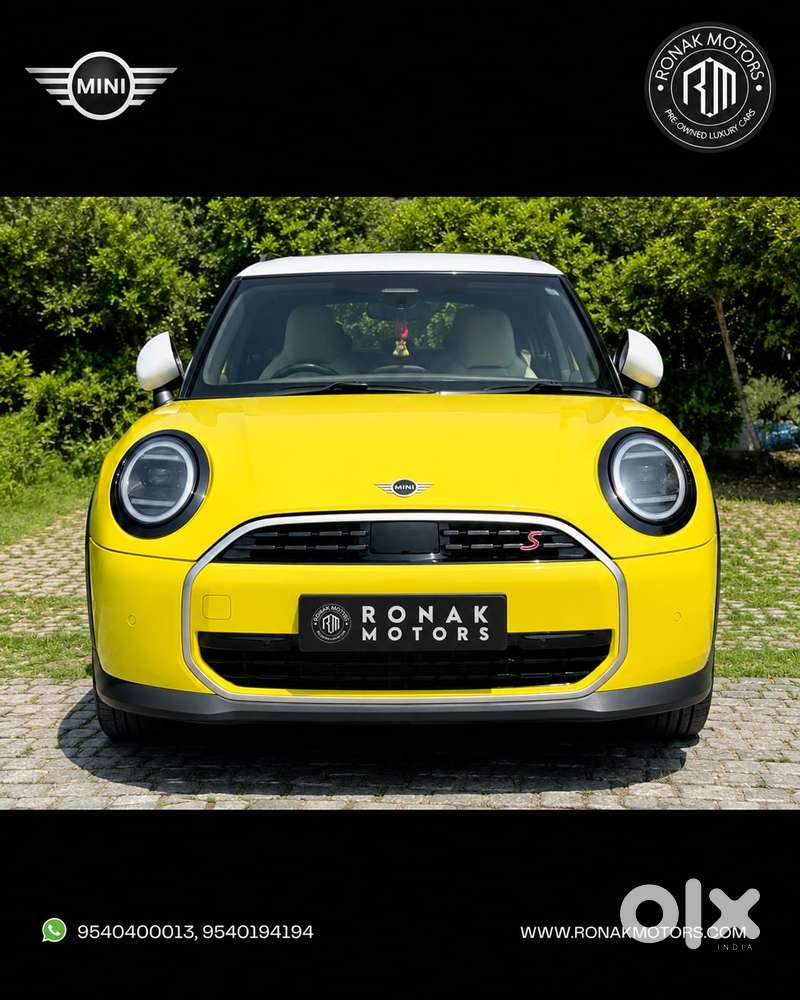 Mini Favoured Pack, 2025, Petrol