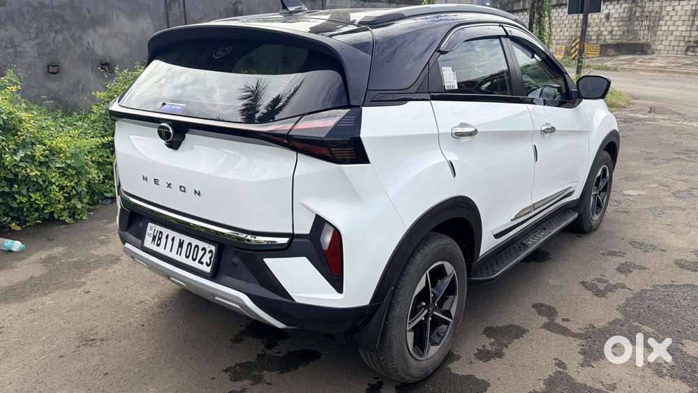 Tata Nexon Fearless Plus S 1.5 Revotorq Diesel 6 Amt Dt, 2025, Diese..