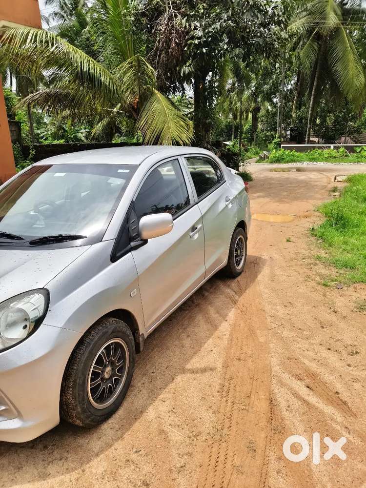 Honda Amaze 2015