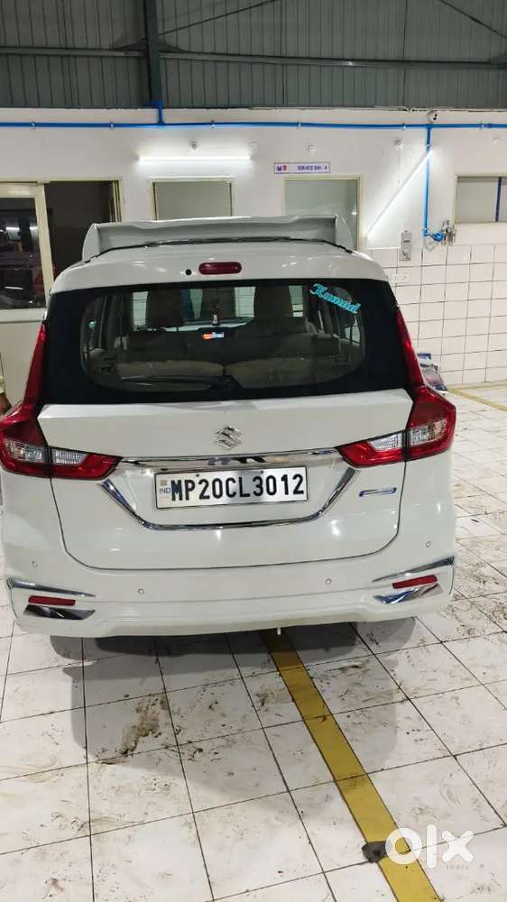 टॉप मॉडल है Pus बटन स्टार्ट Koi Kam नहीं है