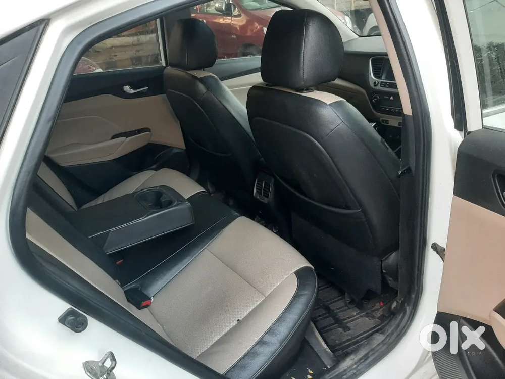 Hyundai Fluidic Verna 2017