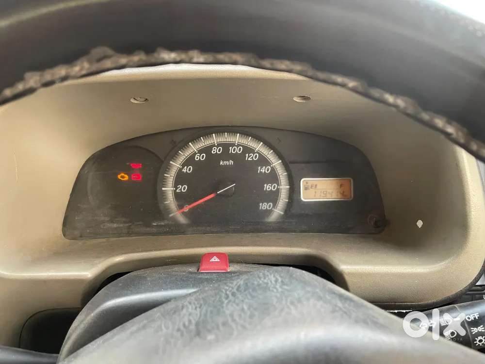 Maruti Suzuki Eeco 2017 Petrol &cng 119400 Km Driven