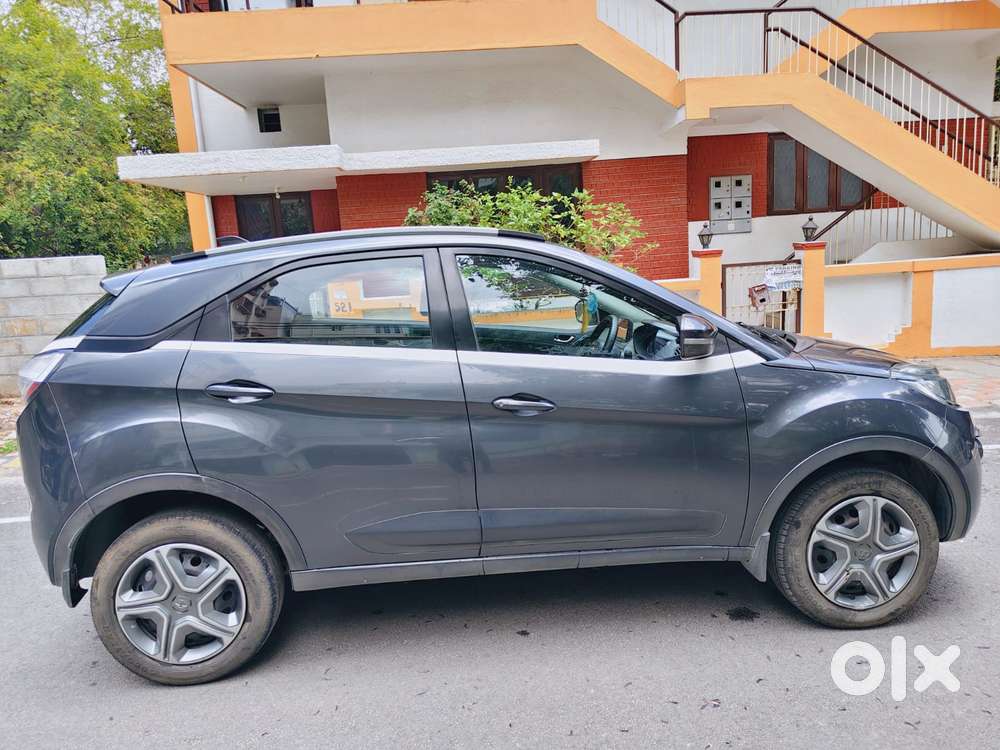 Tata Nexon 1.2 Revotron Xz Plus Dual Tone, 2018, Petrol