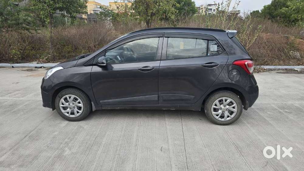 Hyundai Grand I10 2016-2017 Sportz, 2020, Petrol