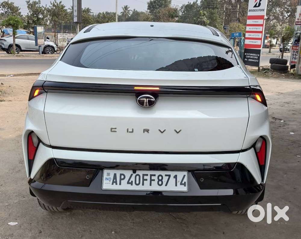Tata Curvv 2025 Petrol