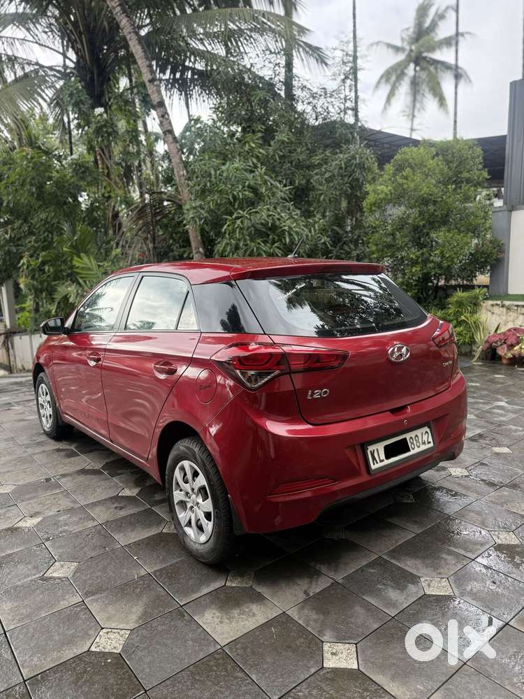 Hyundai I20 Petrol Spotz, 2017, Petrol