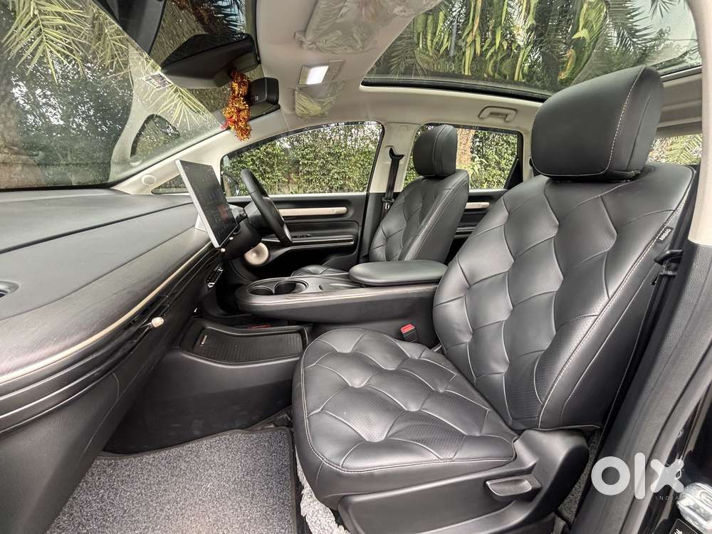 Mg Windsor Ev Essence, 2025, Electric