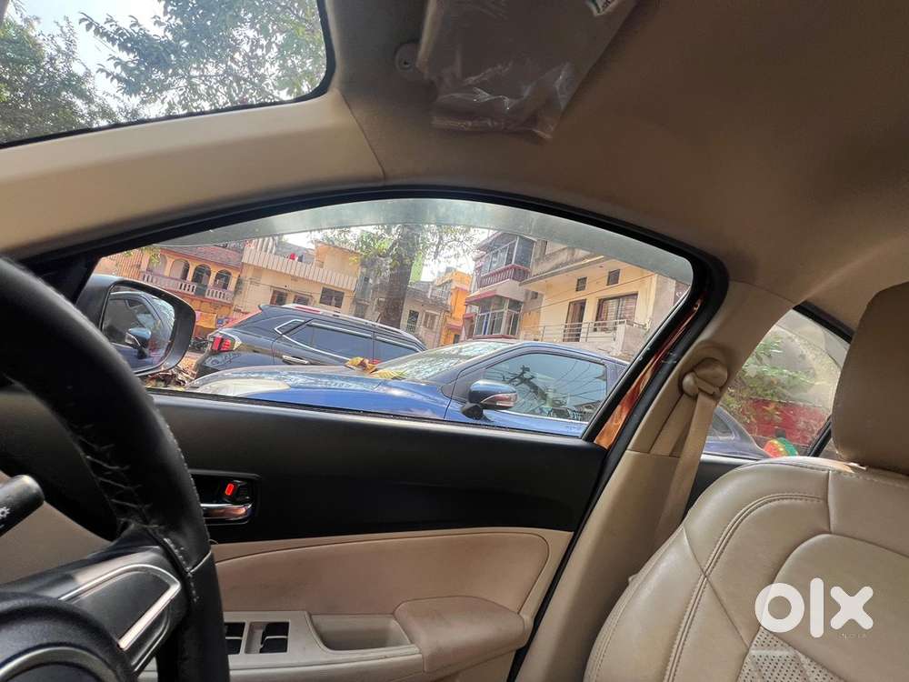 Maruti Suzuki Dzire 2017 Petrol Manual
