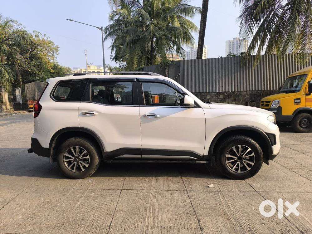 Mahindra Scorpio N Z8 Petrol At 7 Str, 2024, Petrol