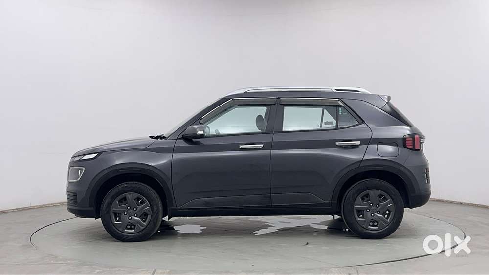 Hyundai Venue Sx, 2023, Petrol