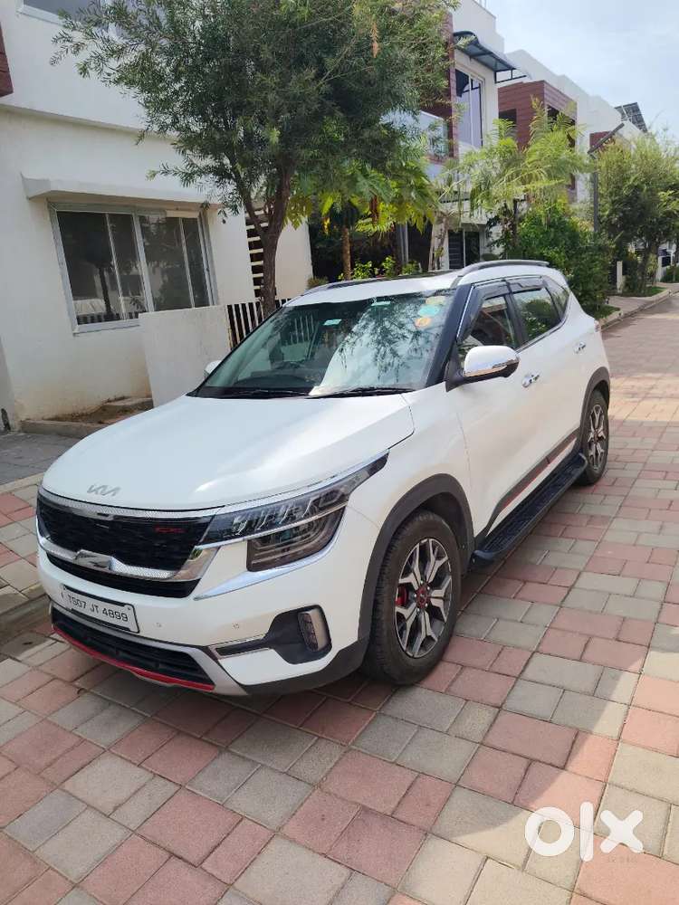 Well Maintained And Fully Loaded Automatic Vehicle
