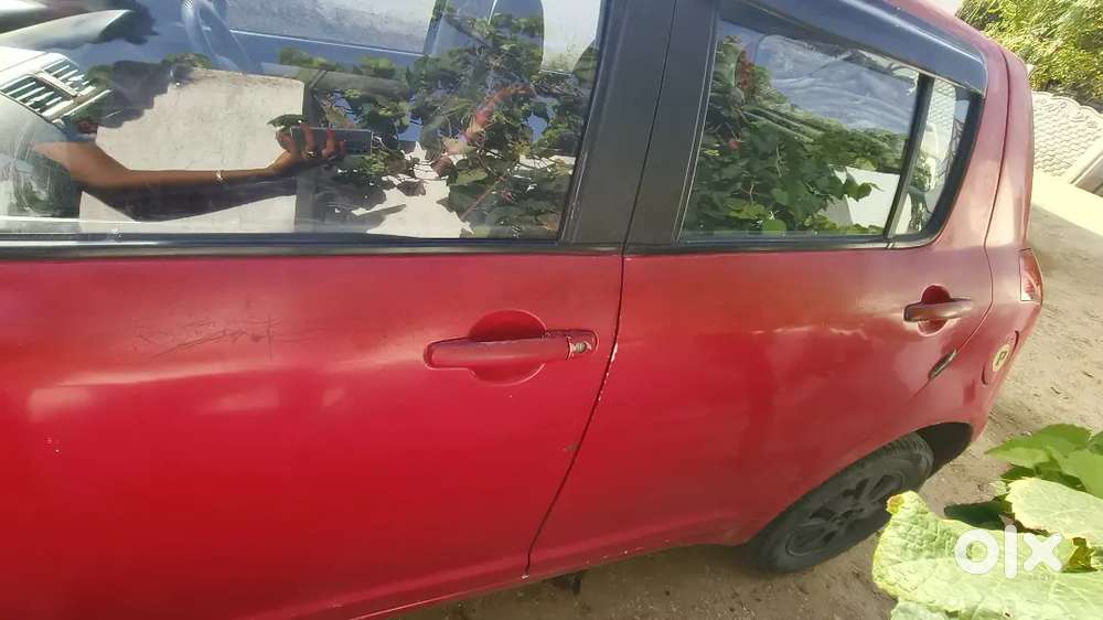 Swift Maruti Suzuki 2006 Year