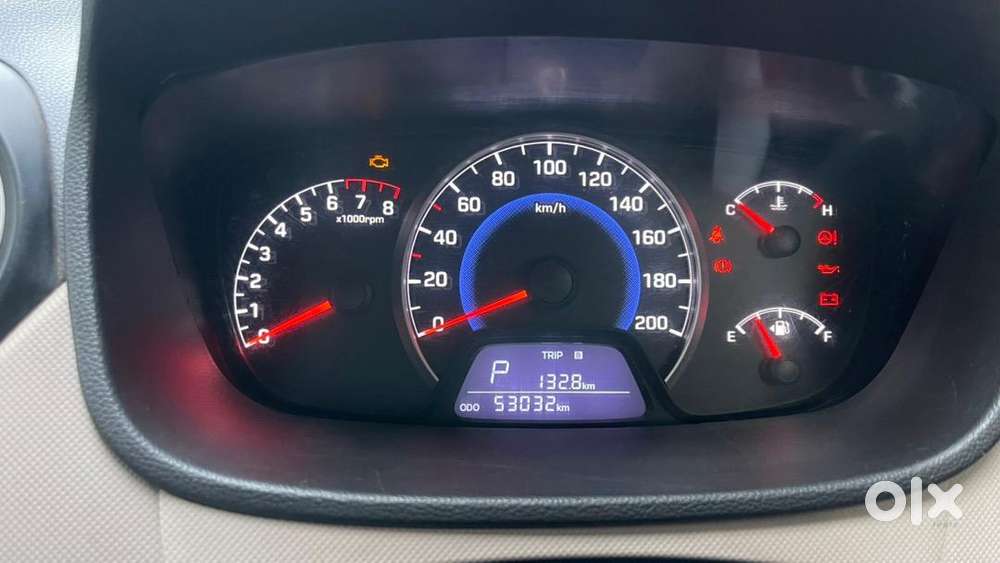Hyundai Grand I10 2015 Petrol Well Maintained