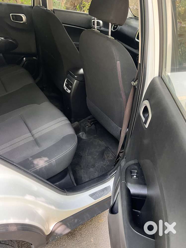 Hyundai Venue 1.2 S Plus, 2019, Petrol