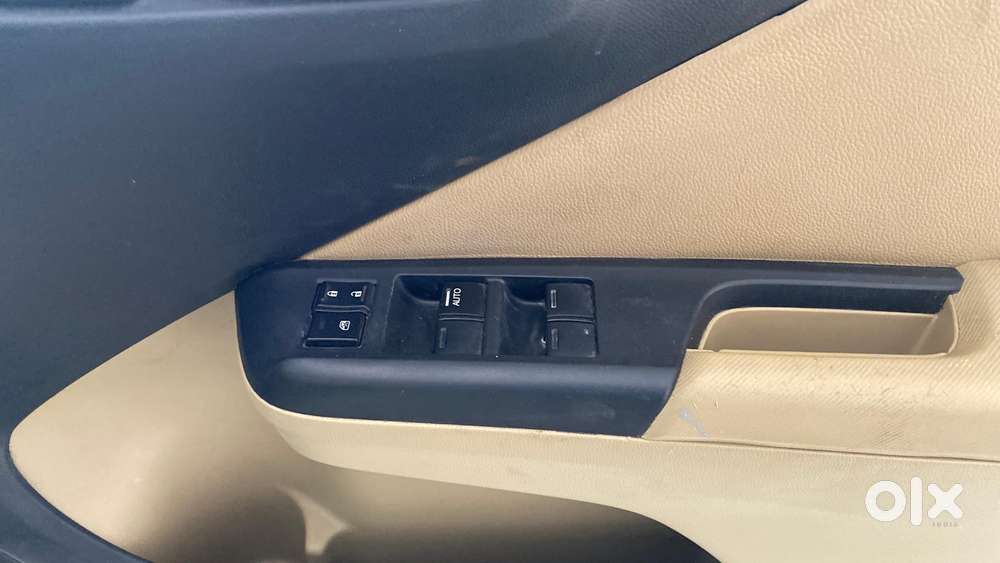 Honda City 2015-2017 I Vtec Cvt Sv, 2016, Petrol