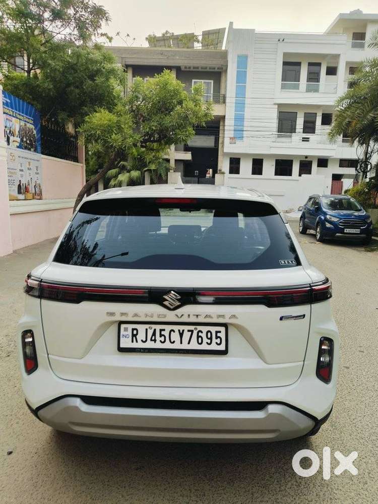 Maruti Suzuki Grand Vitara 1.5 Sigma Smart Hybrid, 2023, Petrol