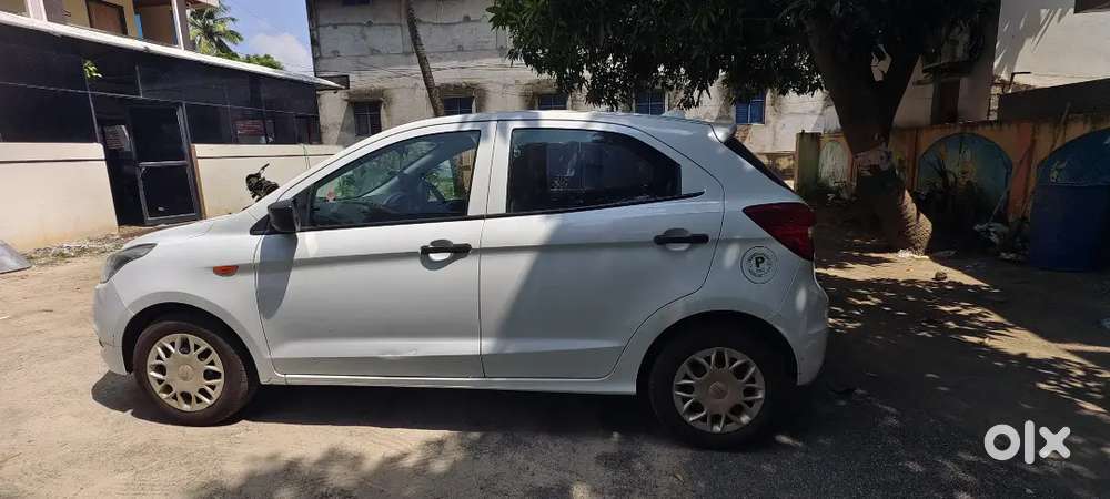 Ford Figo Ambiente 1.2 Mt 2016 Less Driven