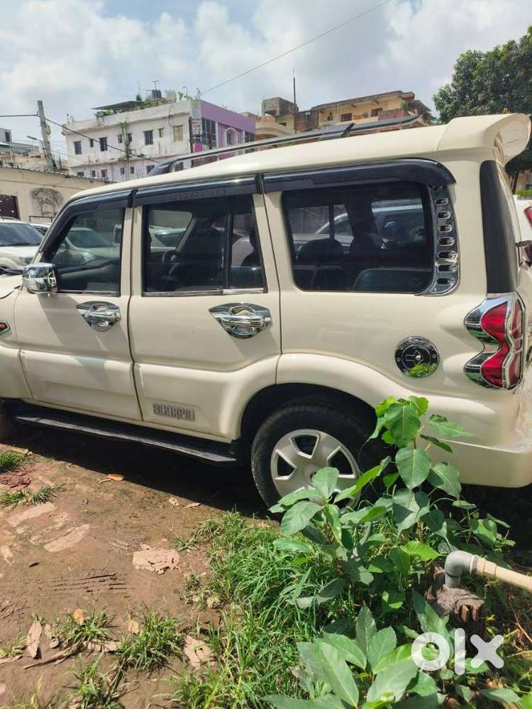 Mahindra Scorpio S6 Plus, 2016, Diesel