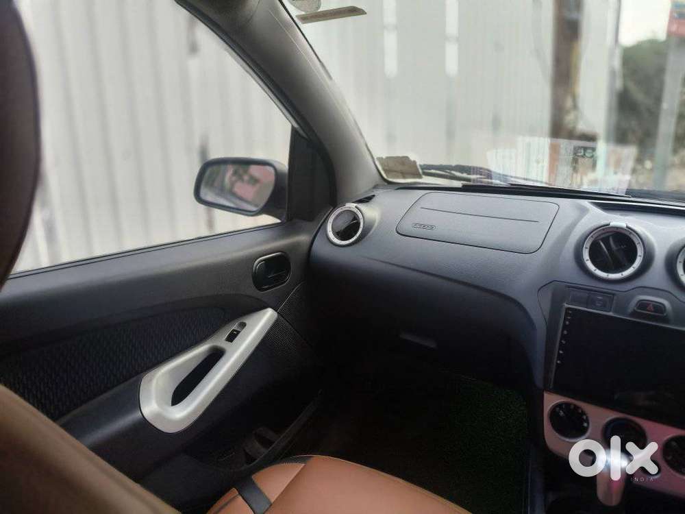 Ford Figo Diesel Titanium, 2013, Diesel