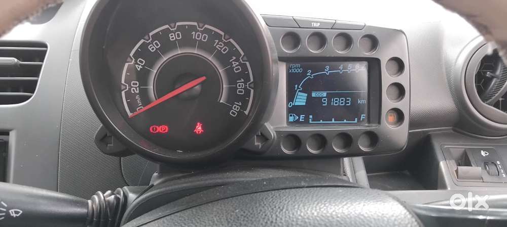 Chevrolet Beat, 2010, Petrol