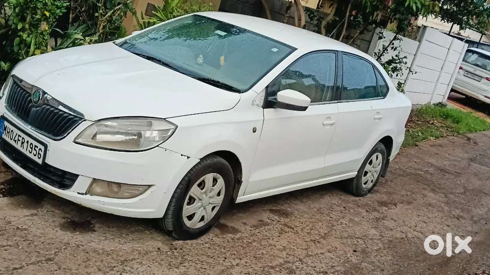 Skoda Rapid 2013 Diesel Car Well Maintained Car