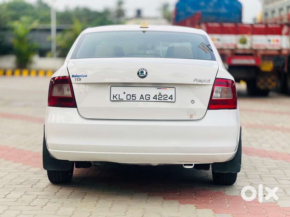 Skoda Rapid 1.5 Tdi Elegance, 2013, Diesel