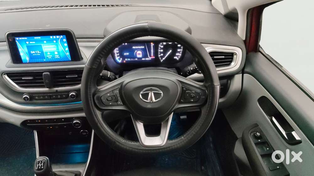 Tata Altroz Xz, 2020, Petrol
