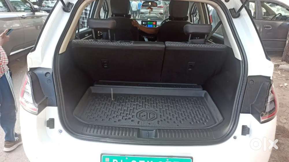 Mg Windsor Ev 2025 Electric 11782 Km Driven